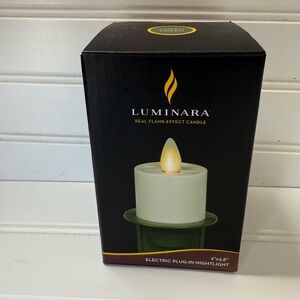 Luminara Nightlight Flameless Candle Loden Green Electric Plug-In NEW